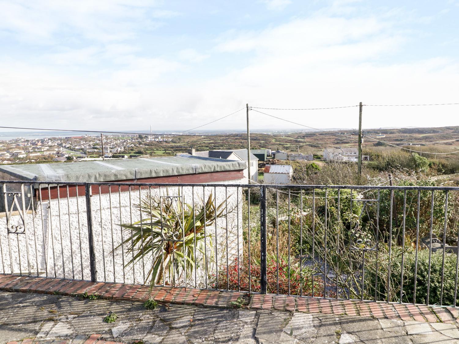 Willa Snowdon View, Holyhead Zewnętrze zdjęcie